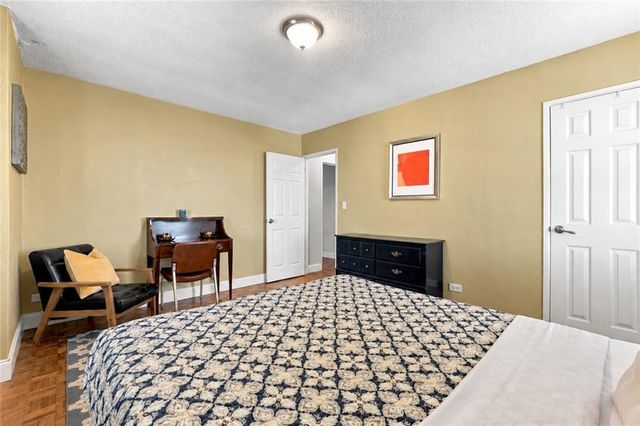 300 Peachtree Street NE 20O, Atlanta, GA 30308