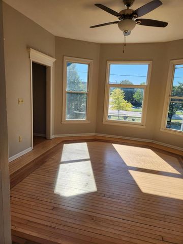 518 W Vine STREET, Milwaukee, WI 53212