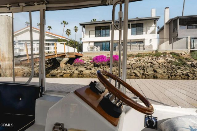 2851 SEAHORSE Avenue, Ventura, CA 93001