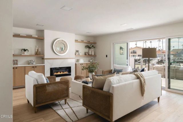 2851 SEAHORSE Avenue, Ventura, CA 93001