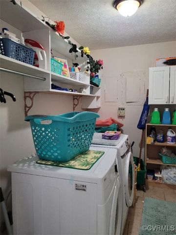 107 Oxford Rd, Hopewell, VA 23860