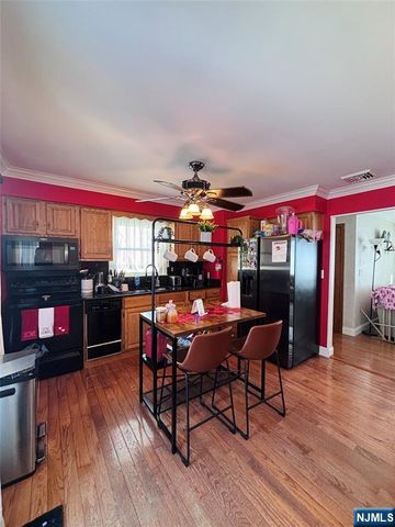 81 Lakeshore Drive, Prospect Park, NJ 07508