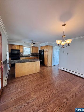 81 Lakeshore Drive, Prospect Park, NJ 07508