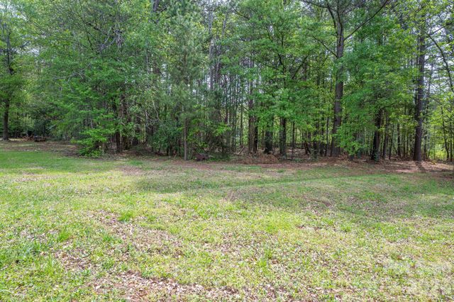 2059 South Point Road, Belmont, NC 28012
