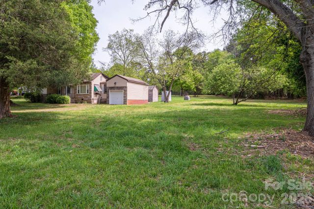 2059 South Point Road, Belmont, NC 28012