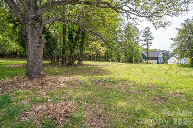 2059 South Point Road, Belmont, NC 28012