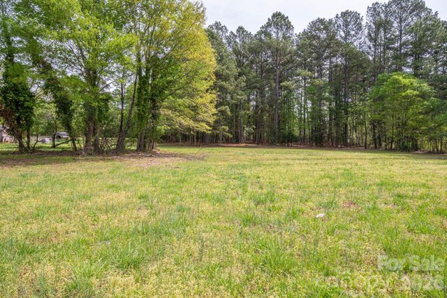 2059 South Point Road, Belmont, NC 28012