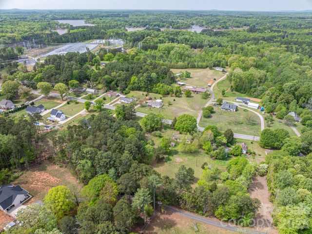 2059 South Point Road, Belmont, NC 28012