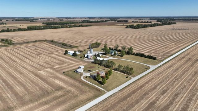 7563 E 600 N Road, Monticello, IN 47960