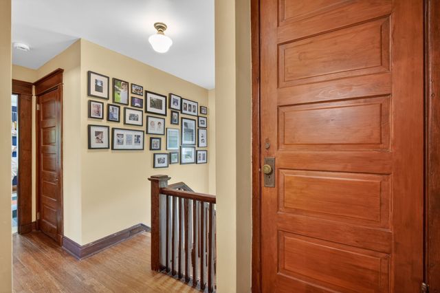 2831 Ridge Road, Des Moines, IA 50312