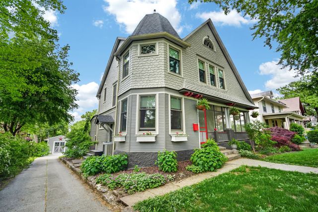 2831 Ridge Road, Des Moines, IA 50312