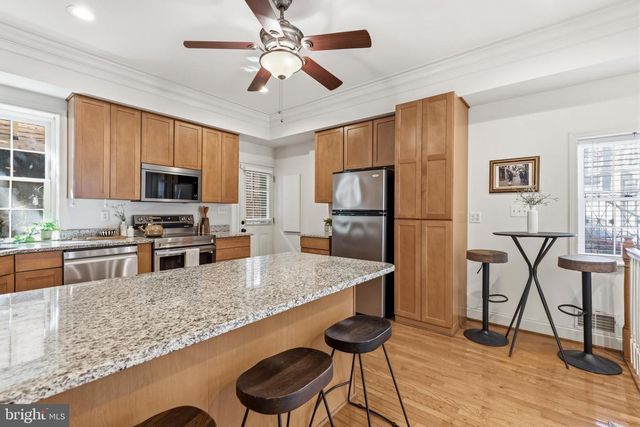 123 W READ ST, Baltimore, MD 21201