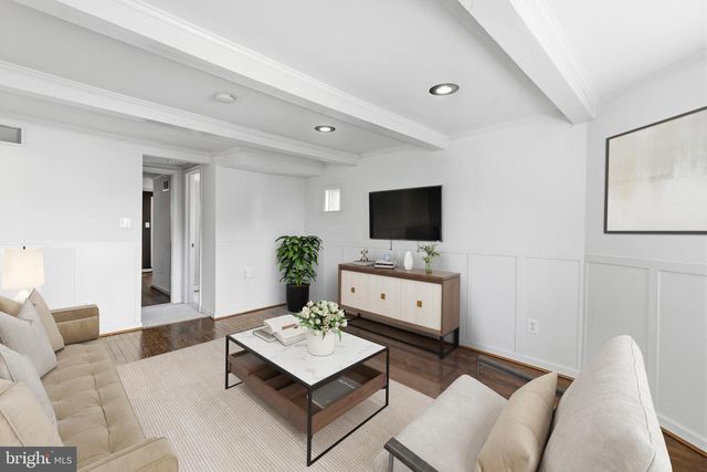 123 W READ ST, Baltimore, MD 21201