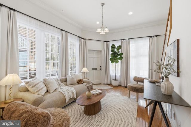 123 W READ ST, Baltimore, MD 21201