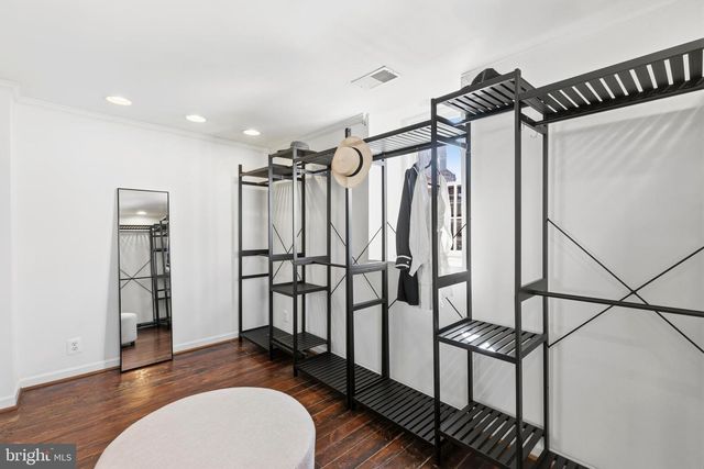 123 W READ ST, Baltimore, MD 21201