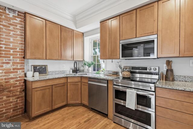 123 W READ ST, Baltimore, MD 21201