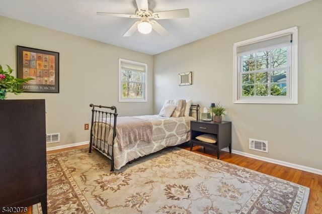 46 Coolidge Dr, Berkeley Heights Twp., NJ 07922