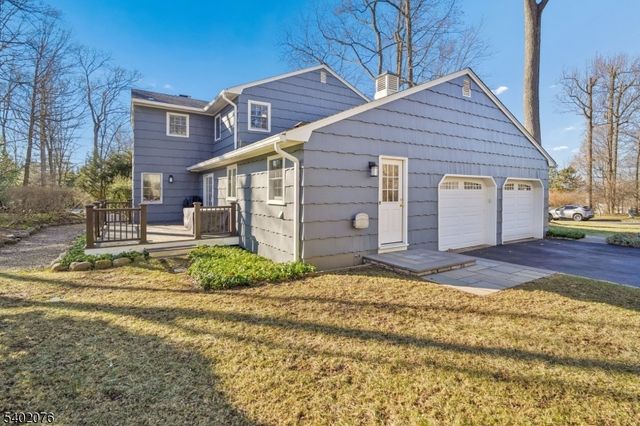 46 Coolidge Dr, Berkeley Heights Twp., NJ 07922