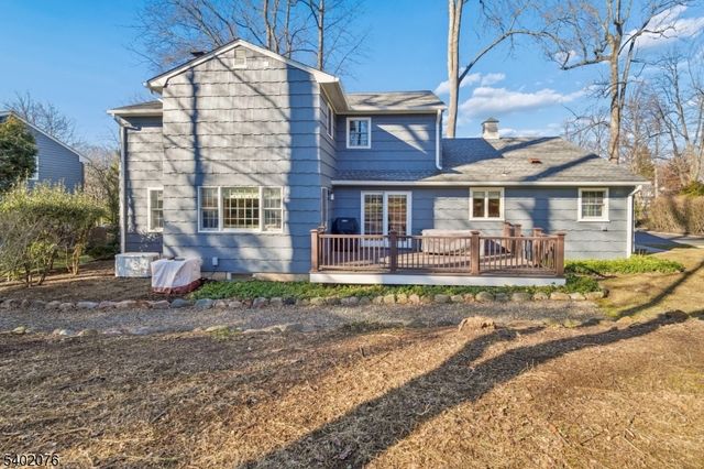 46 Coolidge Dr, Berkeley Heights Twp., NJ 07922