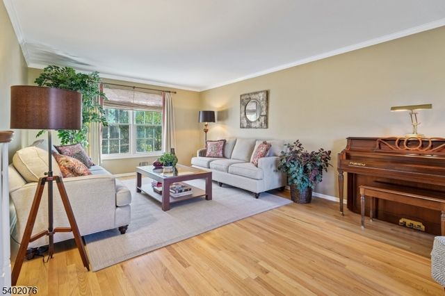 46 Coolidge Dr, Berkeley Heights Twp., NJ 07922