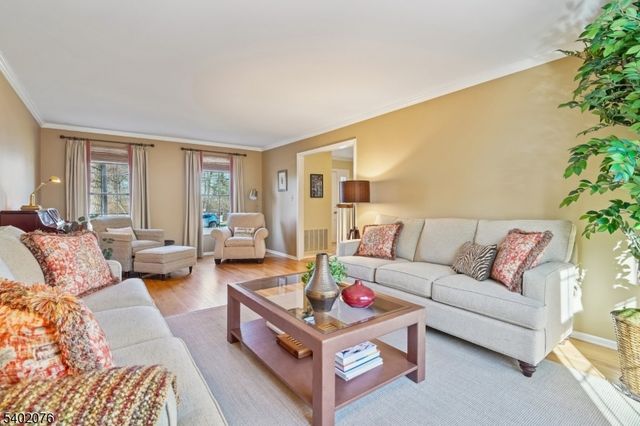 46 Coolidge Dr, Berkeley Heights Twp., NJ 07922