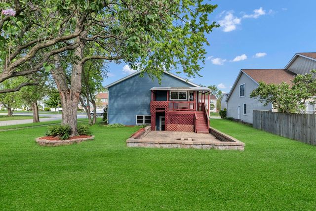 439 E Morse Avenue, Bartlett, IL 60103