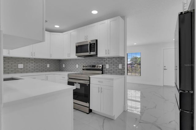 2322 VINCENT ROAD, Orlando, FL 32817