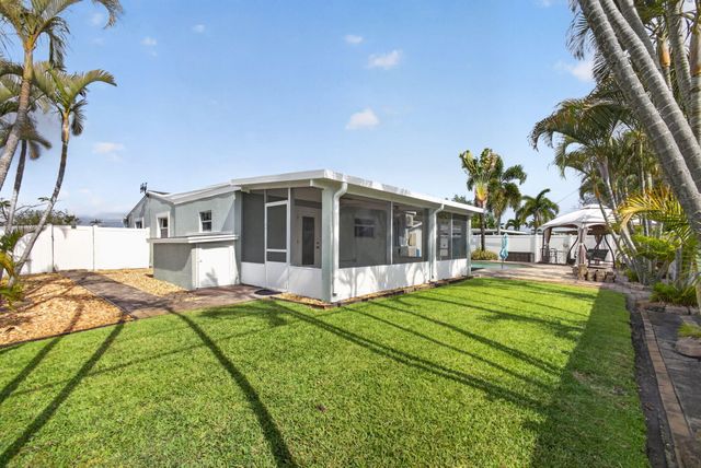 9342 Bloomfield Drive, Palm Beach Gardens, FL 33410