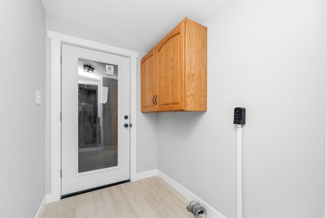 6818 E T Avenue, Vicksburg, MI 49097