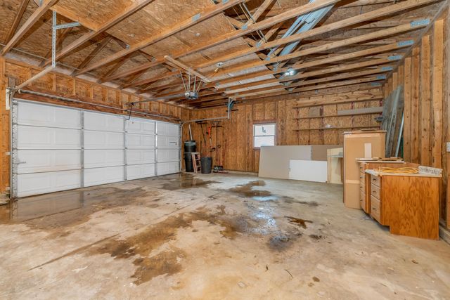 6818 E T Avenue, Vicksburg, MI 49097