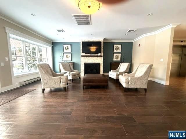 15-27 Royal Avenue 210, Hawthorne, NJ 07506