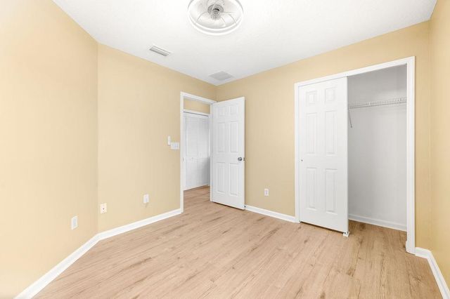 211 Crete Ct, St Augustine, FL 32084