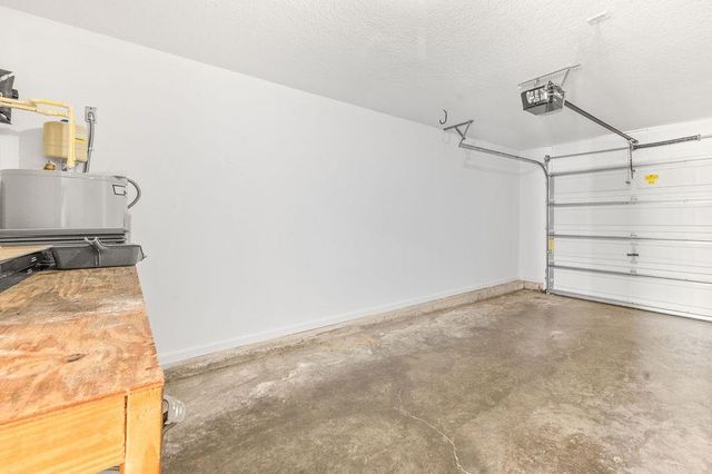 211 Crete Ct, St Augustine, FL 32084