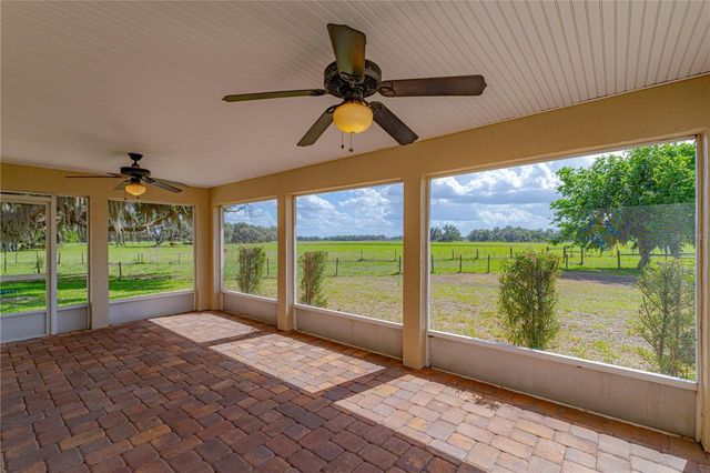 8197 CR 736, Center Hill, FL 33514