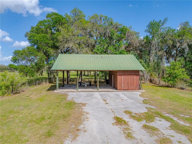 8197 CR 736, Center Hill, FL 33514