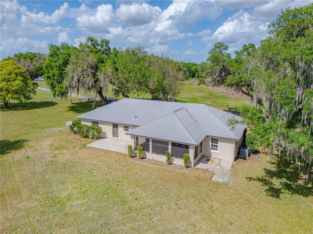 8197 CR 736, Center Hill, FL 33514