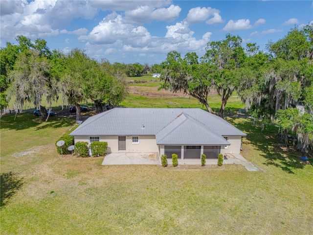 8197 CR 736, Center Hill, FL 33514