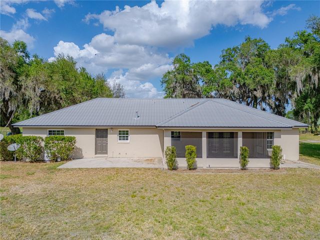 8197 CR 736, Center Hill, FL 33514