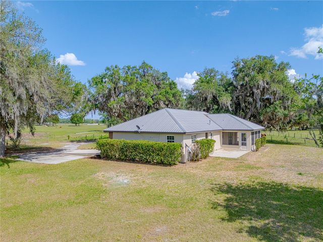 8197 CR 736, Center Hill, FL 33514