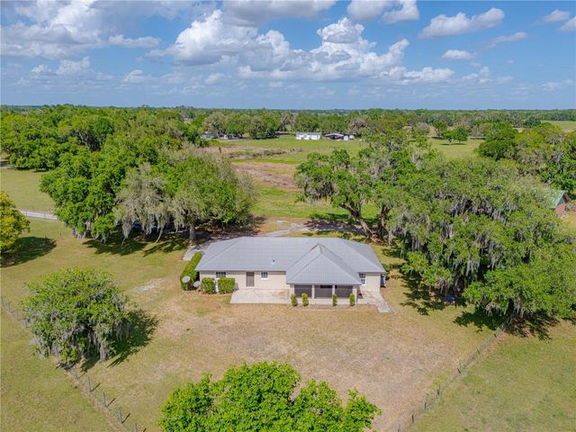 8197 CR 736, Center Hill, FL 33514