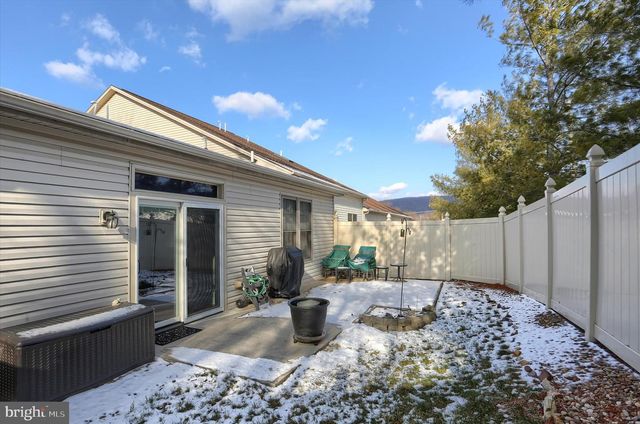 2163 BORDEAUX CT, Harrisburg, PA 17112