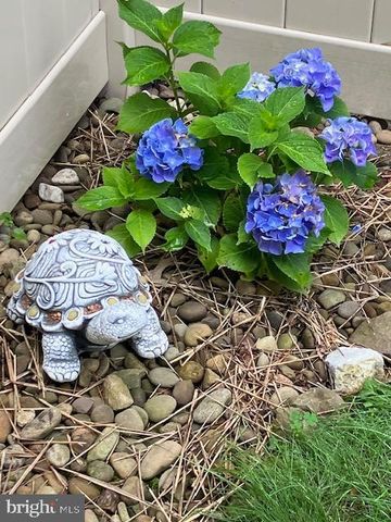 2163 BORDEAUX CT, Harrisburg, PA 17112