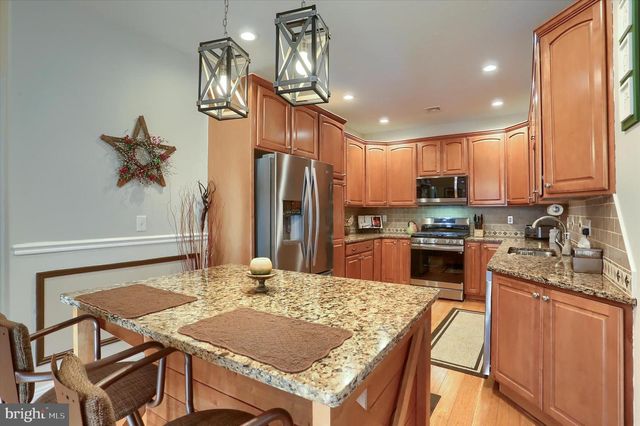 2163 BORDEAUX CT, Harrisburg, PA 17112