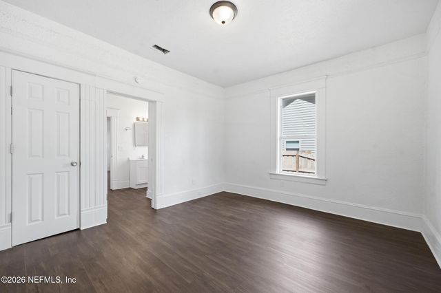 1123 E 14TH Street, Jacksonville, FL 32206