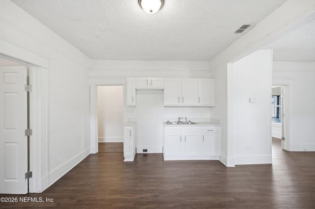 1123 E 14TH Street, Jacksonville, FL 32206