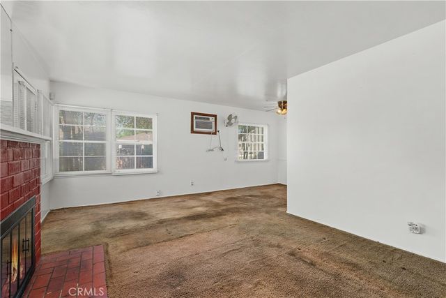 4794 Granada Avenue, Riverside, CA 92504