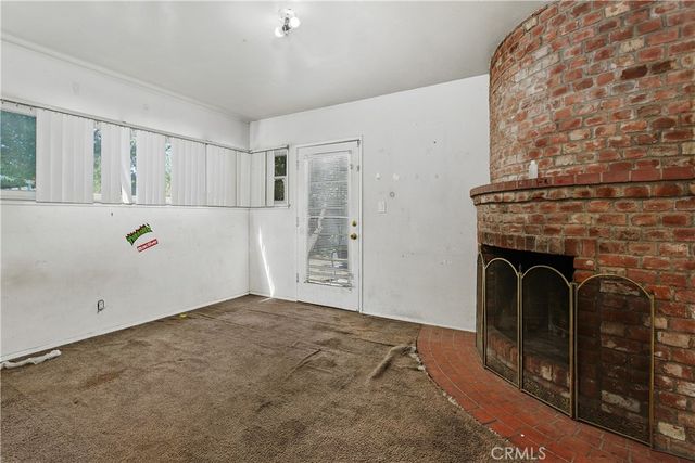 4794 Granada Avenue, Riverside, CA 92504