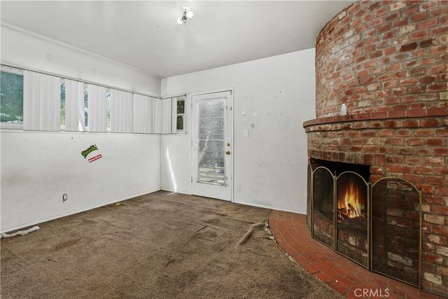 4794 Granada Avenue, Riverside, CA 92504