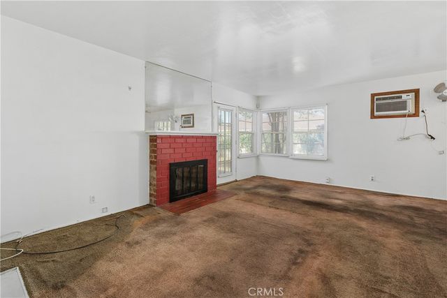 4794 Granada Avenue, Riverside, CA 92504