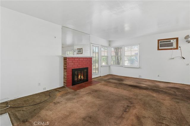 4794 Granada Avenue, Riverside, CA 92504